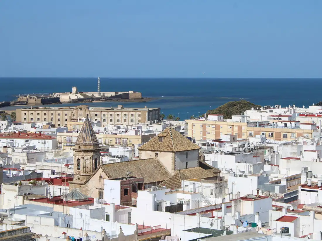 Vista aérea de los tejados de Cádiz