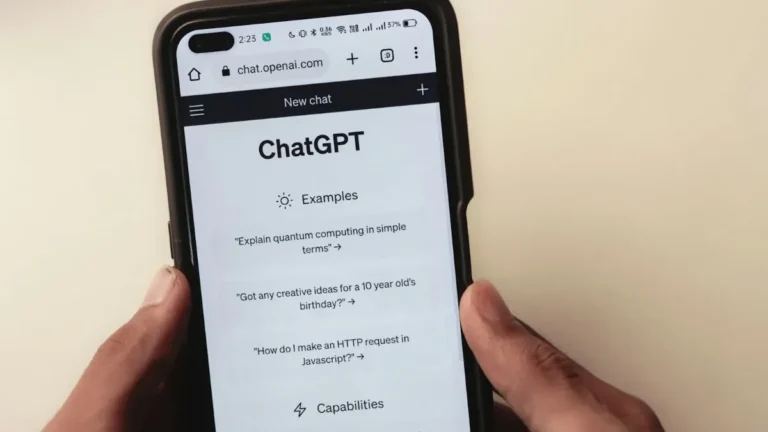 Chatbot: qué es, cómo funciona y para qué sirve en una empresa