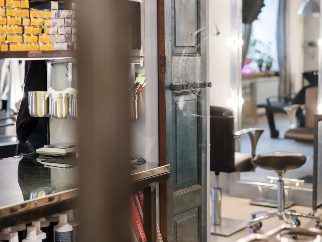 Interior de un salón de peluquería
